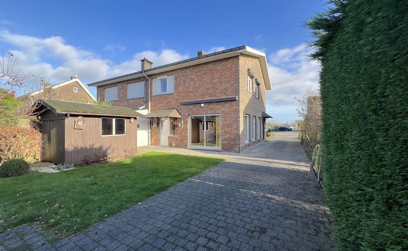 House for sale in Eeklo