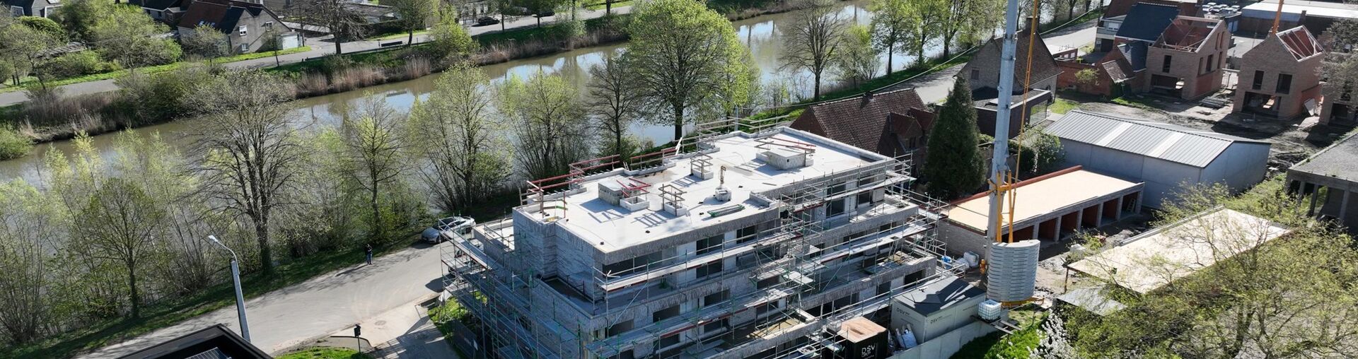 Residentie De Brouwerij met zicht op het kanaal