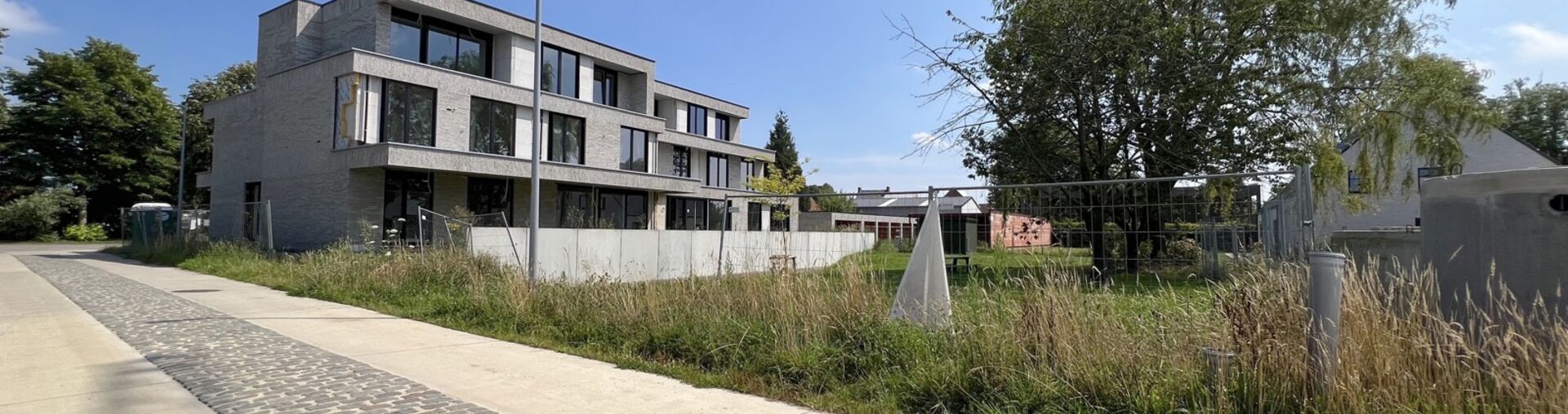 Residentie De Brouwerij met zicht op het kanaal